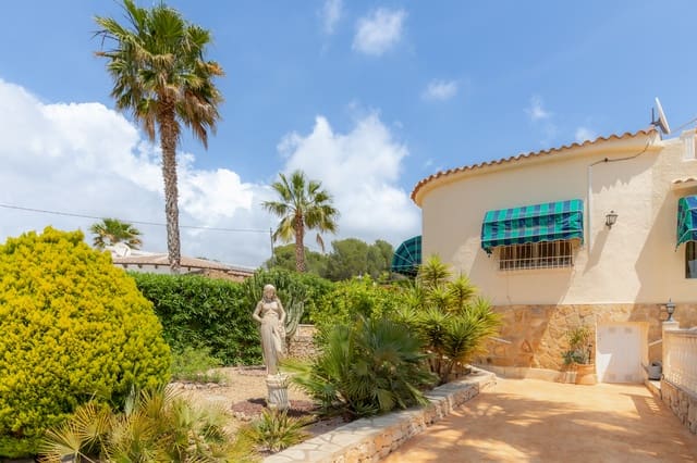   3 soveværelse   ferieVilla i Cometa - Carrió, Calpe / Calp med   swimmingpool  garage  - € 1.330 (Ref: 9826187)