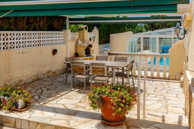   3 soveværelse   ferieVilla i Cometa - Carrió, Calpe / Calp med   swimmingpool  garage  - € 1.330 (Ref: 9826187)