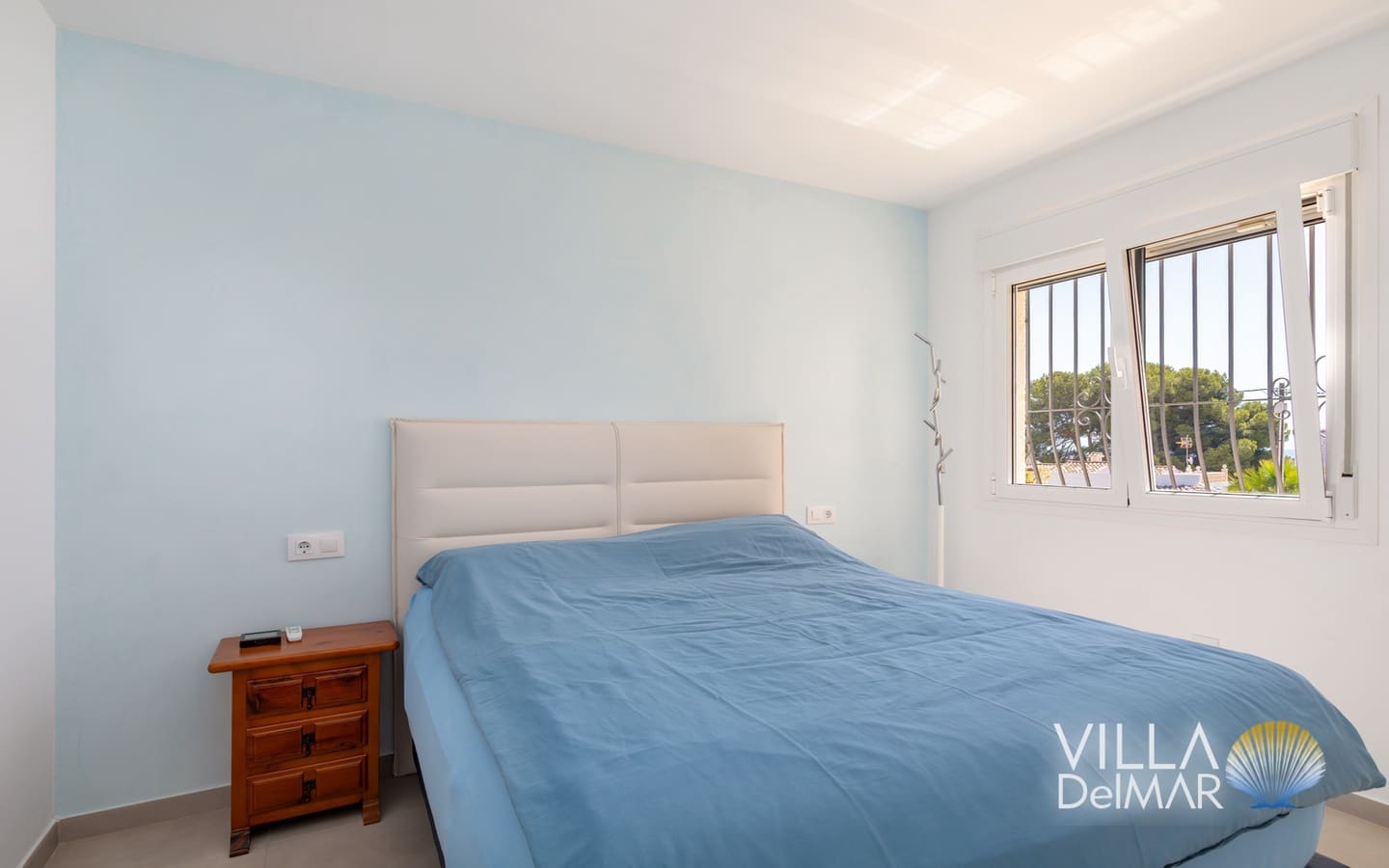 Chalet de 4 habitaciones en Calpe / Calp en venta con piscina garaje - 895.000 € (Ref: 9850853)
