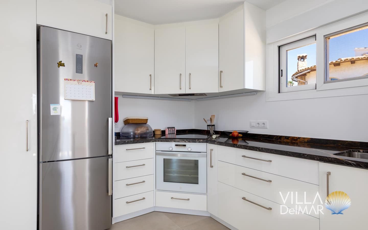 Chalet de 4 habitaciones en Calpe / Calp en venta con piscina garaje - 895.000 € (Ref: 9850853)