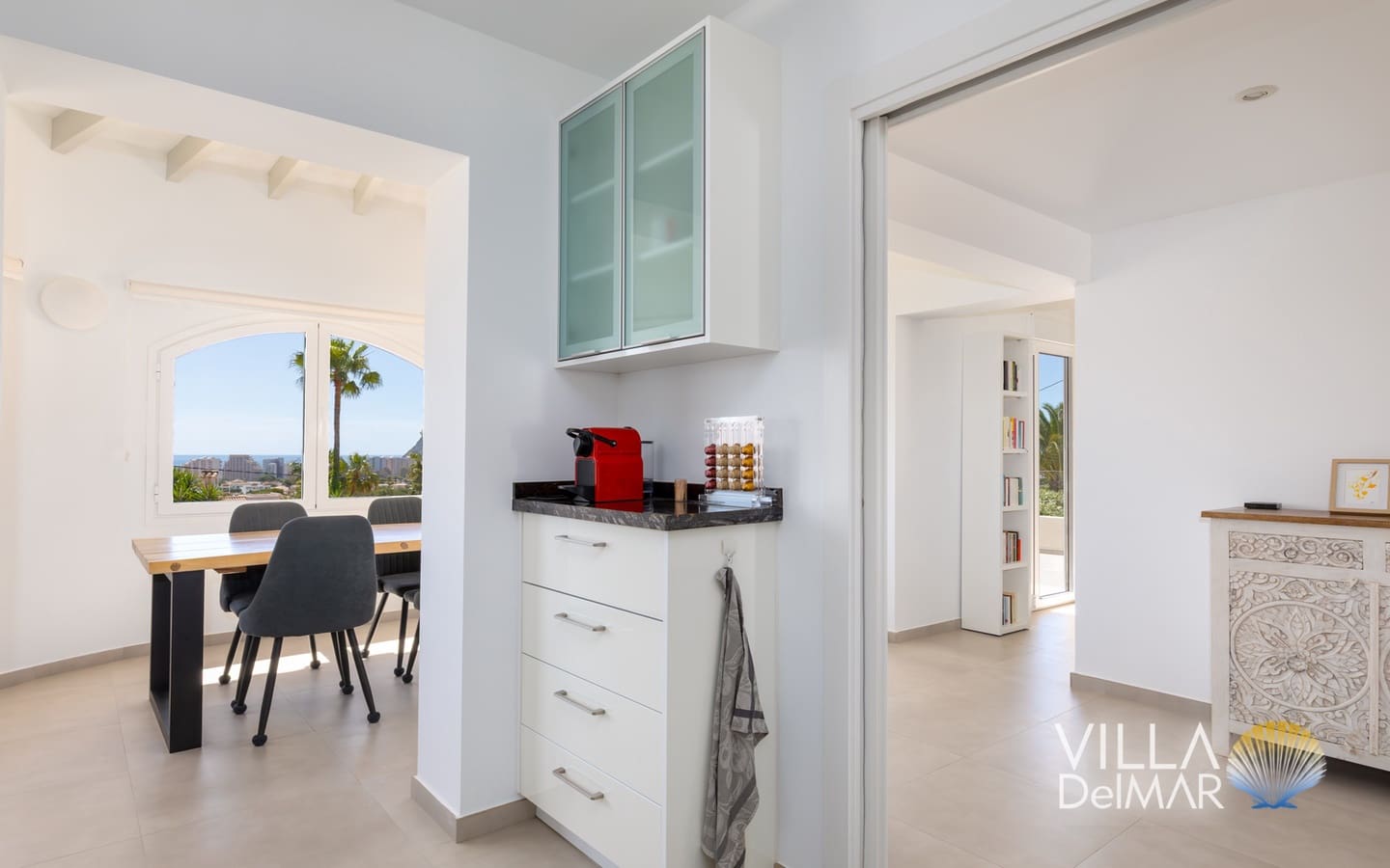Chalet de 4 habitaciones en Calpe / Calp en venta con piscina garaje - 895.000 € (Ref: 9850853)