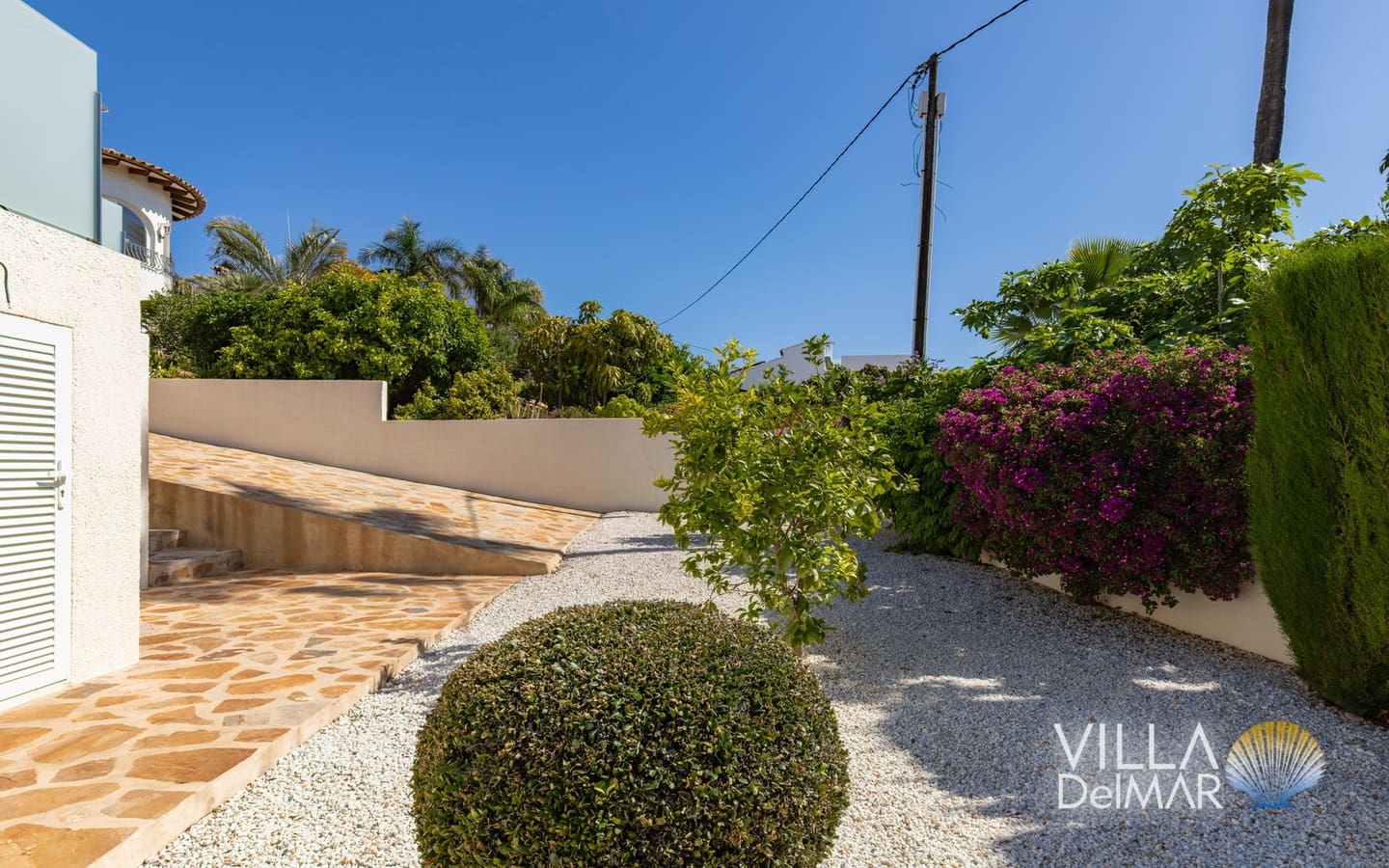 Chalet de 4 habitaciones en Calpe / Calp en venta con piscina garaje - 895.000 € (Ref: 9850853)