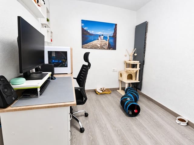 4 slaapkamer Flat te koop in Palma de Mallorca - € 461.200 (Ref: 10102549)
