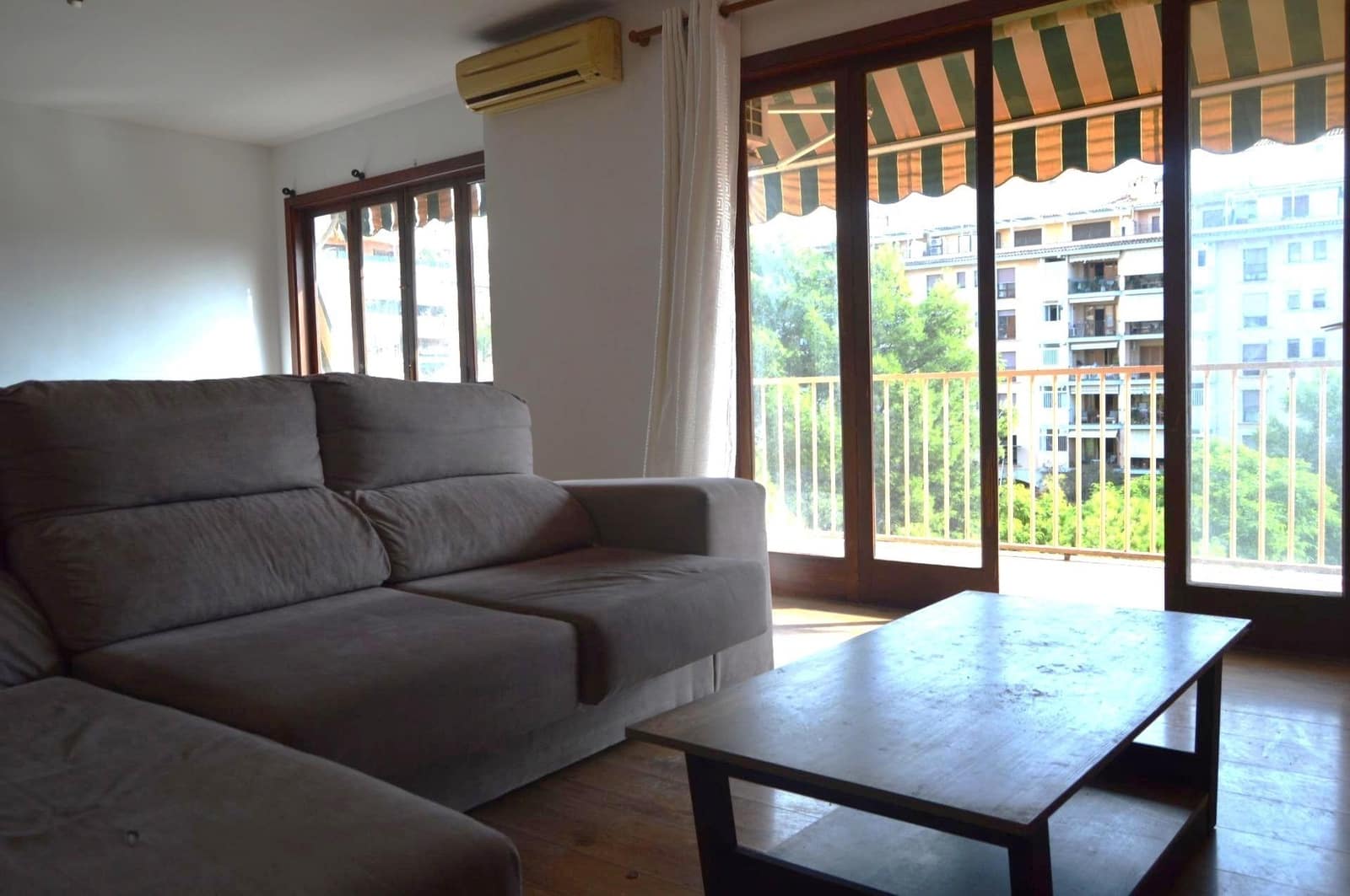 4 quarto Apartamento para venda em Palma de Mallorca - 387 000 € (Ref: 10120139)