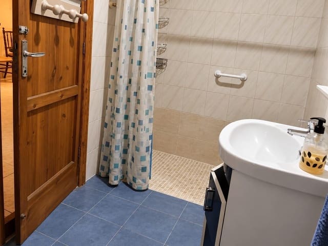 4 bedroom Townhouse for sale in Sa Pobla with garage - € 375,000 (Ref: 10139926)