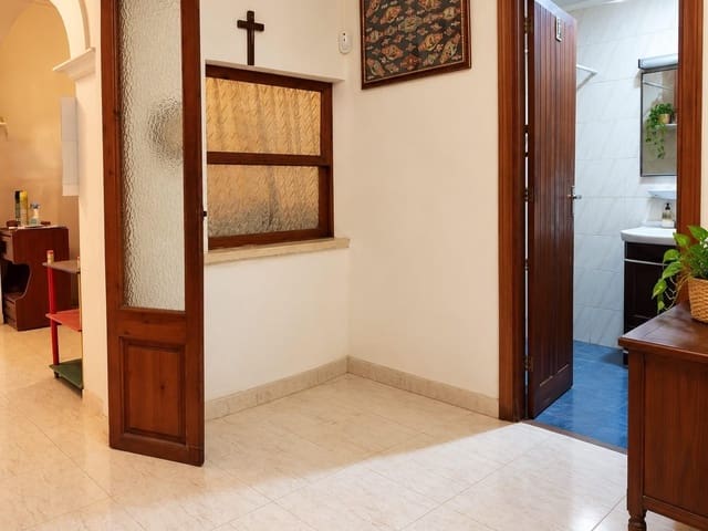 4 bedroom Townhouse for sale in Sa Pobla with garage - € 375,000 (Ref: 10139926)