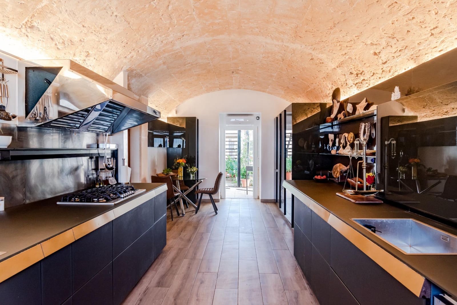 7 soveværelse Rækkehus til salg i Son Sardina med garage - € 1.593.600 (Ref: 8950768)