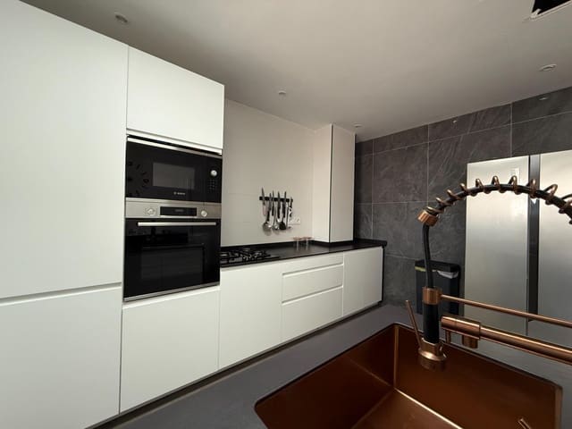 6 soveværelse Penthouse til salg i Llucmajor - € 359.000 (Ref: 9191290)