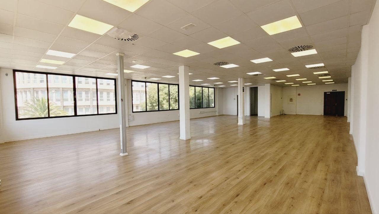 Bureau à vendre à Palma de Mallorca - 369 700 € (Ref: 9192548)