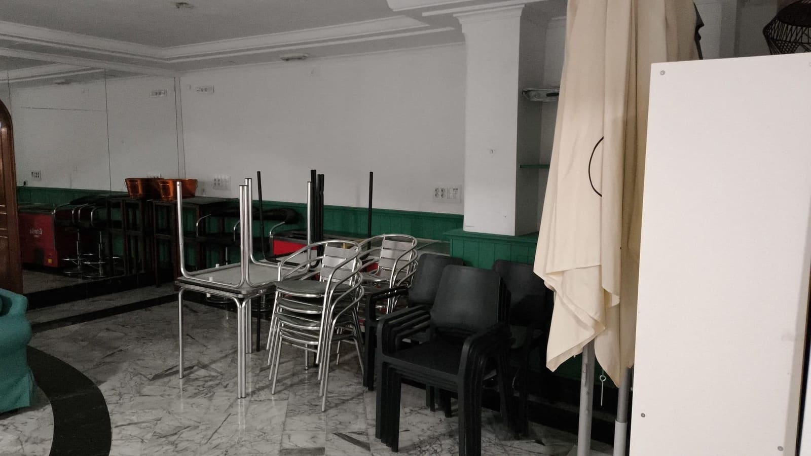 4 slaapkamer Bedrijf te koop in Alaro - € 33.630 (Ref: 9301228)