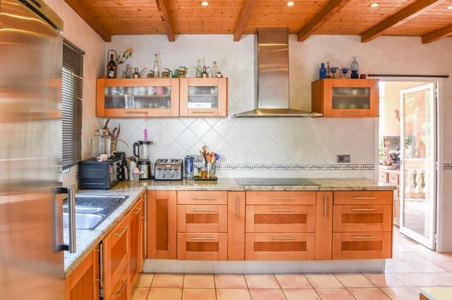 3 soveværelse Villa til salg i Son Ferrer, Calvià - € 850.000 (Ref: 9303736)