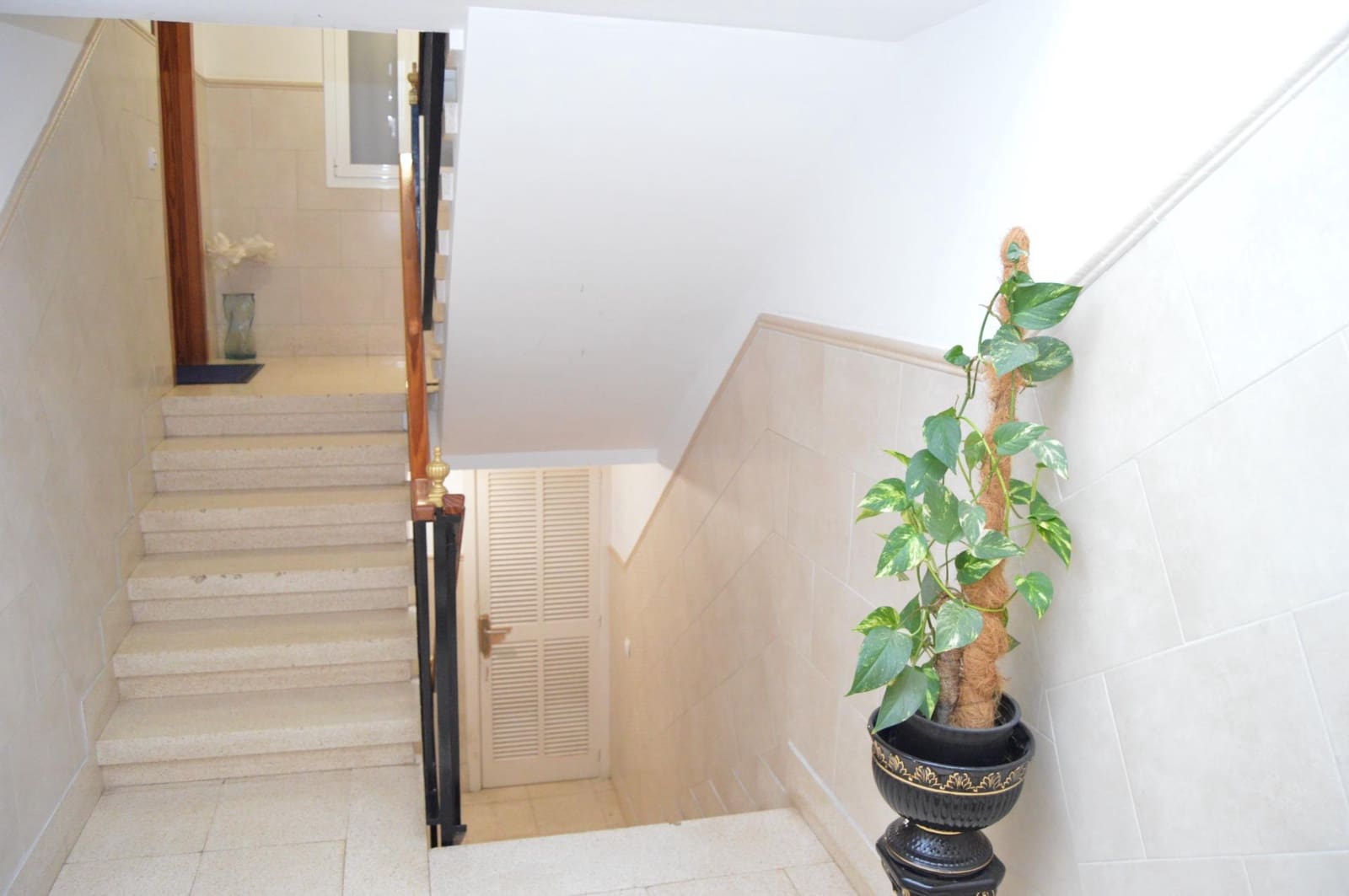 3 bedroom Penthouse for sale in Andratx - € 265,000 (Ref: 9321795)