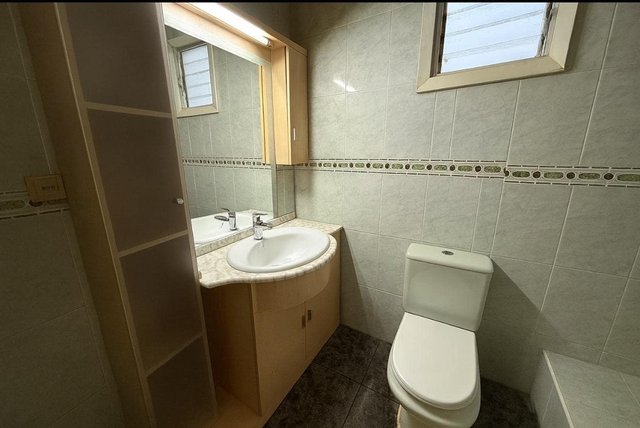 3 bedroom Flat for sale in Palma de Mallorca - € 299,000 (Ref: 9338488)