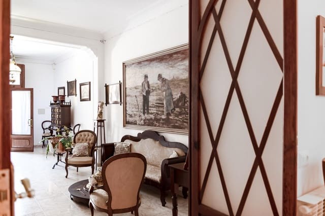 6 soveværelse Byhus til salg i Sineu med garage - € 500.000 (Ref: 9356091)