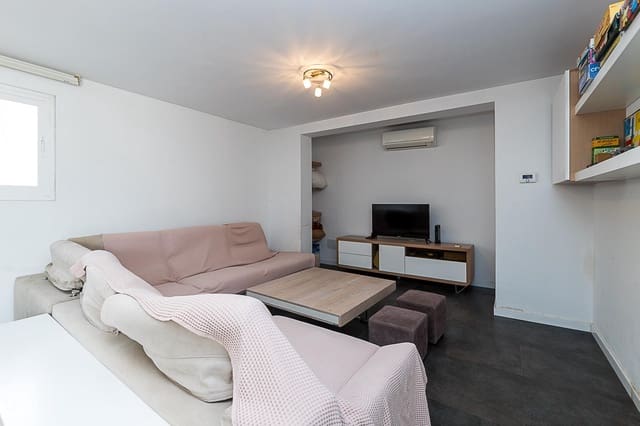 6 soverom Villa til salgs i Marratxí med svømmebasseng garasje - € 1 095 000 (Ref: 9359465)