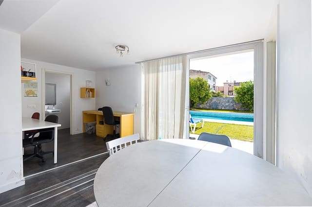 6 soverom Villa til salgs i Marratxí med svømmebasseng garasje - € 1 095 000 (Ref: 9359465)