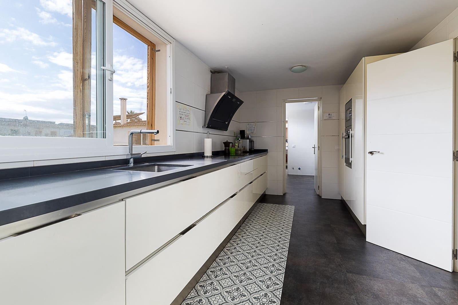 6 bedroom Villa for sale in Marratxi with pool garage - € 1,095,000 (Ref: 9359465)