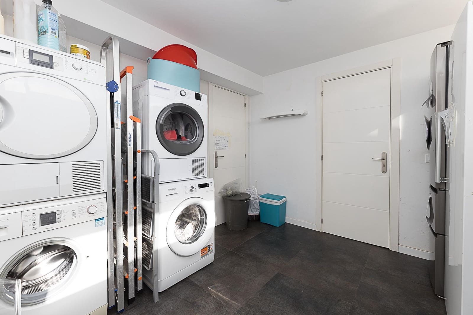 6 bedroom Villa for sale in Marratxi with pool garage - € 1,095,000 (Ref: 9359465)