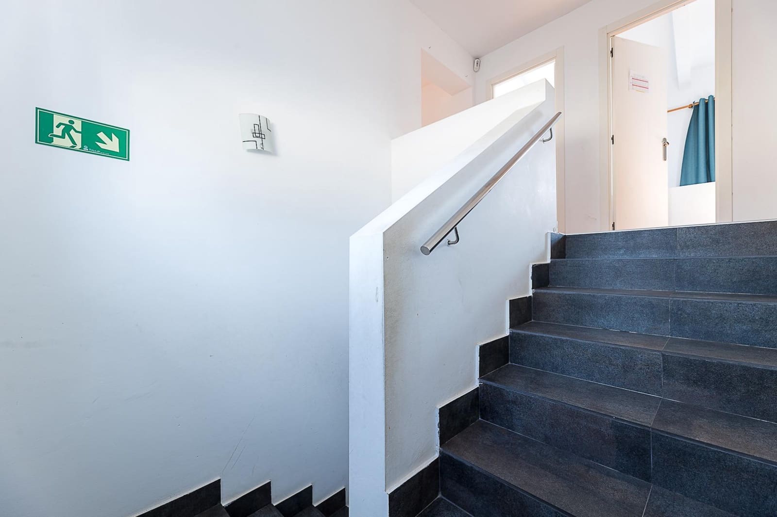 6 bedroom Villa for sale in Marratxi with pool garage - € 1,095,000 (Ref: 9359465)