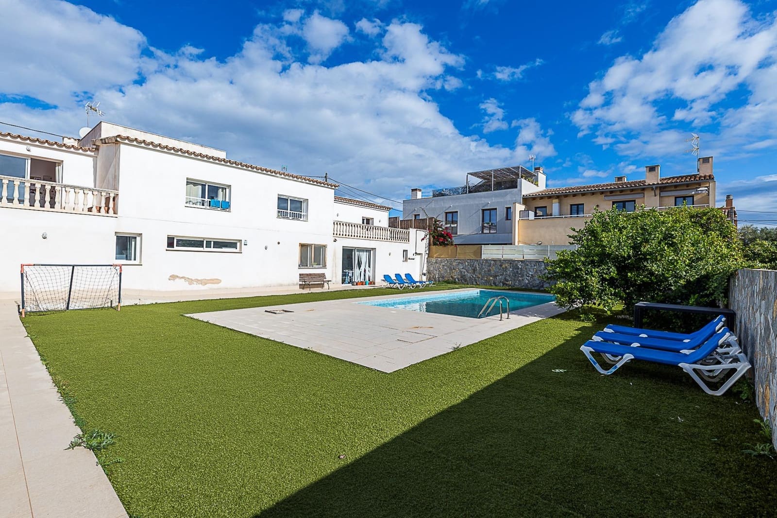 6 bedroom Villa for sale in Marratxi with pool garage - € 1,095,000 (Ref: 9359465)