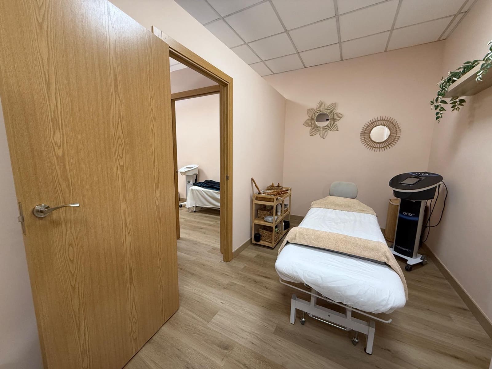 Commercial for sale in Palma de Mallorca - € 230,000 (Ref: 9362543)