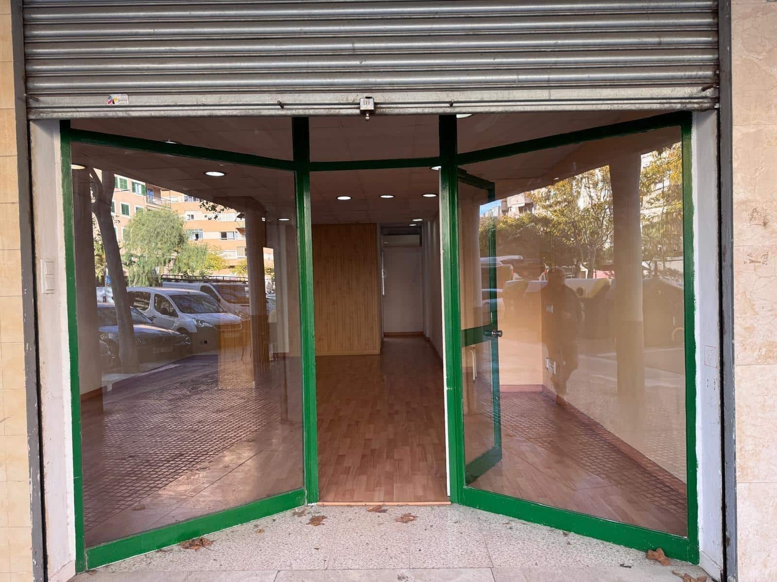 Kommersiell til salgs i Palma de Mallorca - € 138 000 (Ref: 9440258)