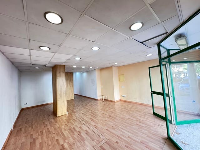 Commercieel te koop in Son Oliva, Palma de Mallorca - € 138.000 (Ref: 9440258)