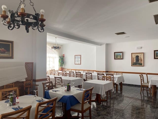 Kommersiell till salu i Muro - 750 800 € (Ref: 9533969)