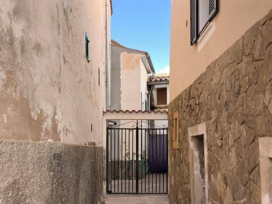 8 soverom Hus til salgs i Andratx med garasje - € 1 020 585 (Ref: 9543843)