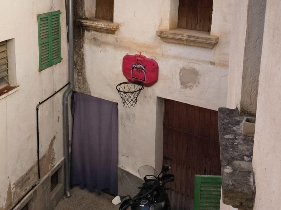 8 soverom Hus til salgs i Andratx med garasje - € 1 020 585 (Ref: 9543843)