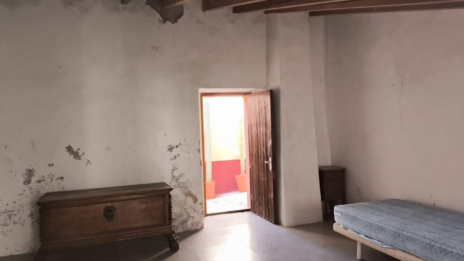 8 bedroom Townhouse for sale in Andratx with garage - € 1,000,000 (Ref: 9543843)