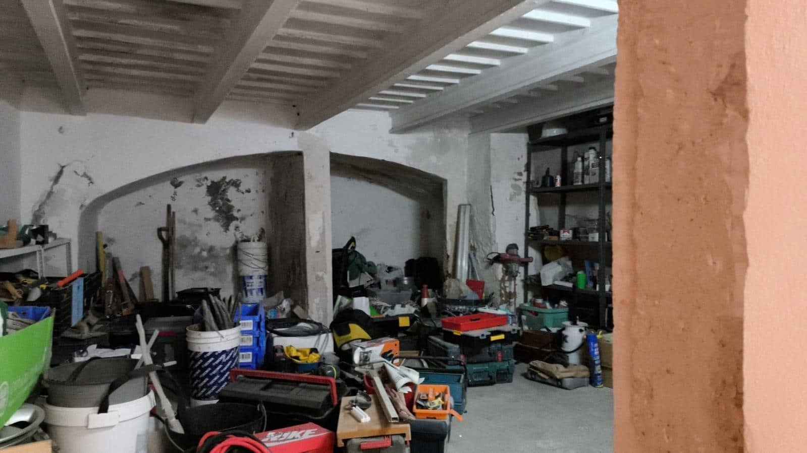 8 bedroom Townhouse for sale in Andratx with garage - € 1,000,000 (Ref: 9543843)