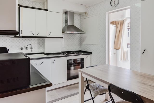 4 quarto Penthouse para venda em Palma de Mallorca - 350 000 € (Ref: 9543844)