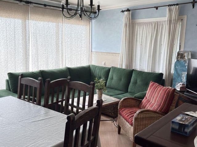 Piso de 2 habitaciones en Santa Ponsa, Calvià en venta con piscina - 334.000 € (Ref: 9543845)