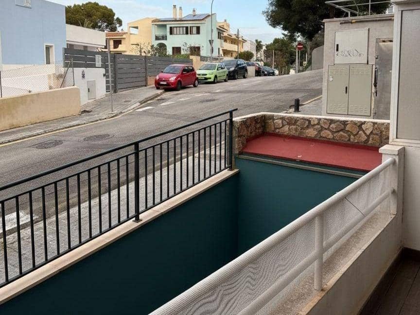 Piso de 2 habitaciones en Santa Ponsa en venta con piscina - 334.000 € (Ref: 9543845)