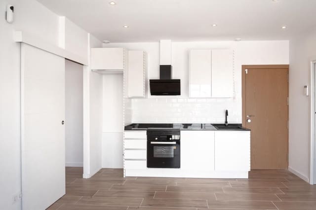 1 soveværelse Lejlighed til salg i Plaça de Toros, Palma de Mallorca med garage - € 349.900 (Ref: 9619505)