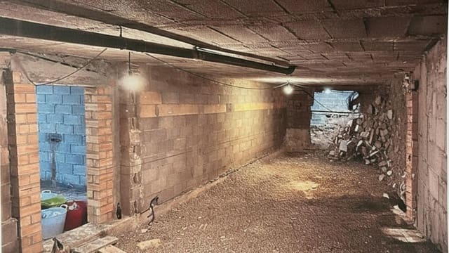 Kaupallinen myytävänä paikassa Portocolom, Felanitx - 265 000 € (Ref: 9627821)