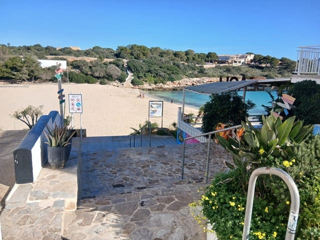 Kaupallinen myytävänä paikassa Portocolom, Felanitx - 265 000 € (Ref: 9627821)