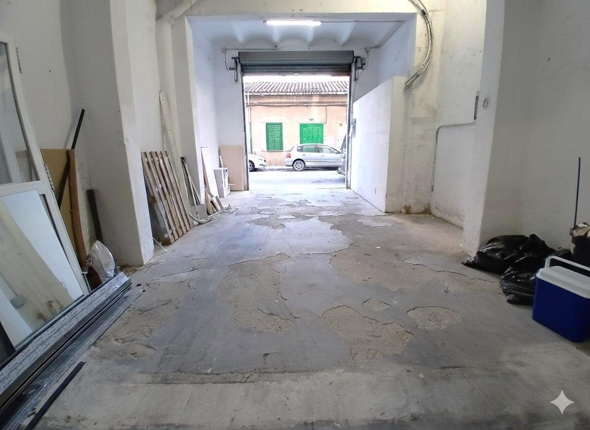 Erhverv til salg i Palma de Mallorca - € 170.000 (Ref: 9634534)