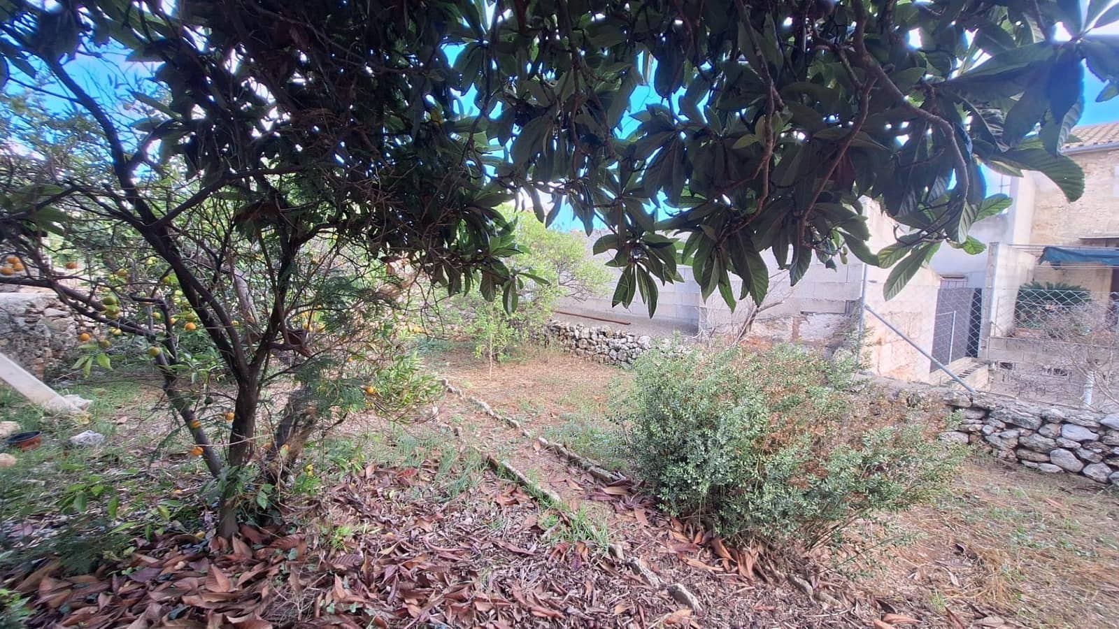 Byggegrund til salg i Llubi - € 139.000 (Ref: 9659622)