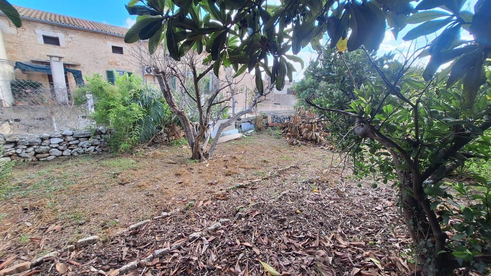 Byggegrund til salg i Llubi - € 139.000 (Ref: 9659622)