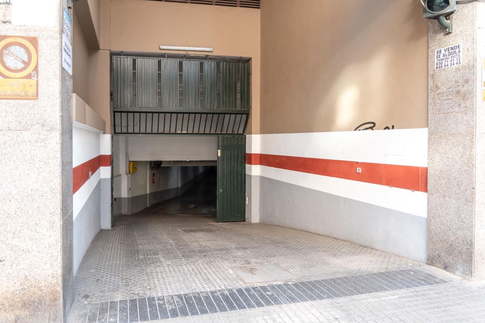 Garagem para venda em Palma de Mallorca - 123 000 € (Ref: 9680009)