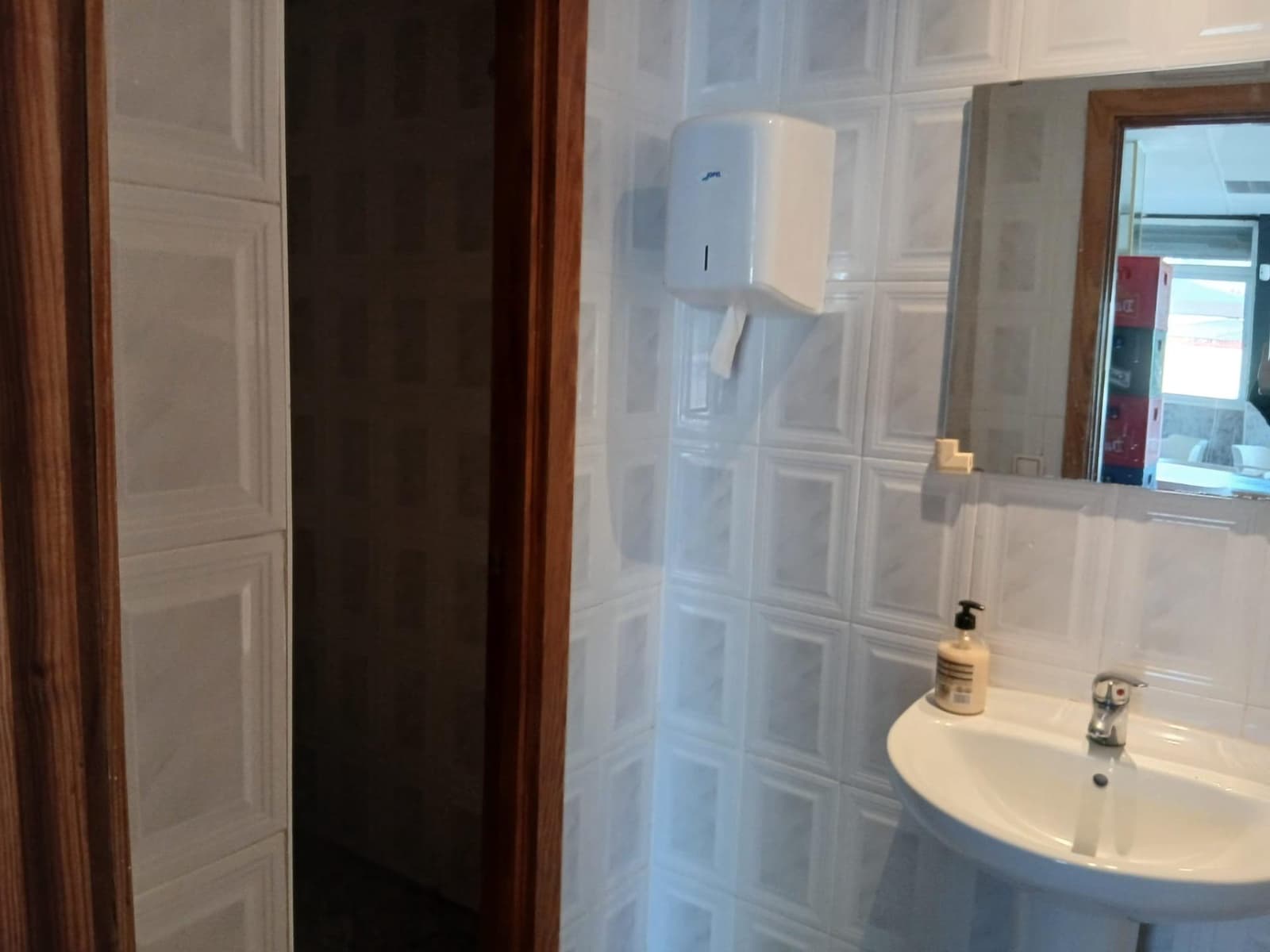 Commercial for sale in Palma de Mallorca - € 37,630 (Ref: 9698956)