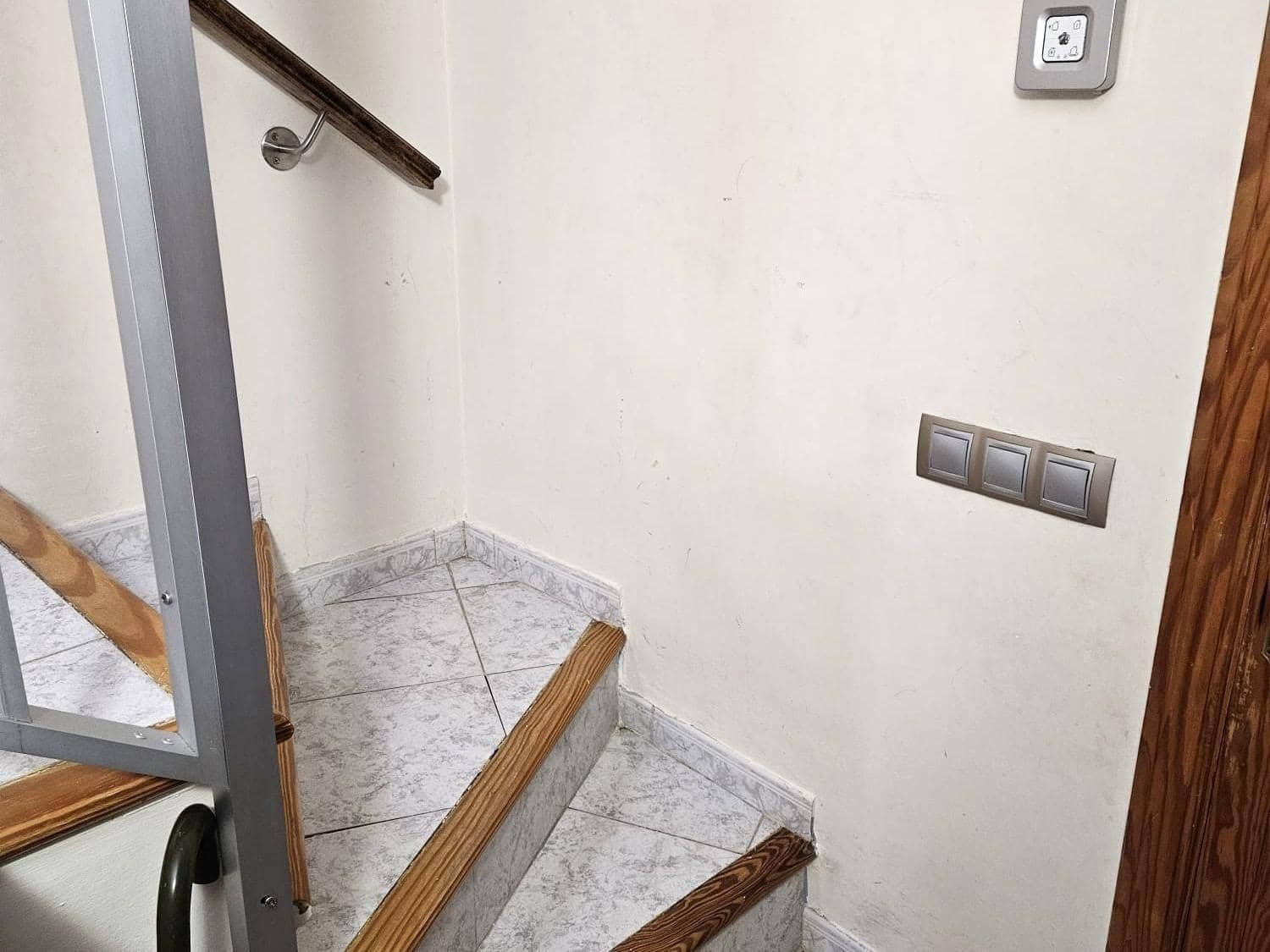 3 soverom Rekkehus til salgs i Palma de Mallorca med garasje - € 375 000 (Ref: 9715125)