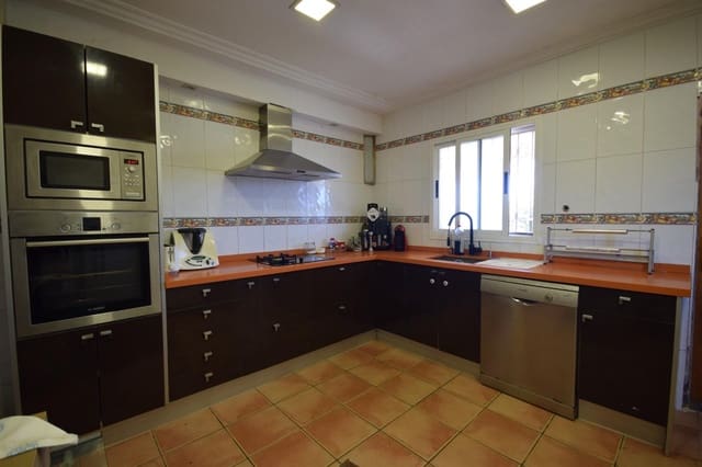 4 soveværelse Villa til salg i Palma de Mallorca - € 599.000 (Ref: 9755941)