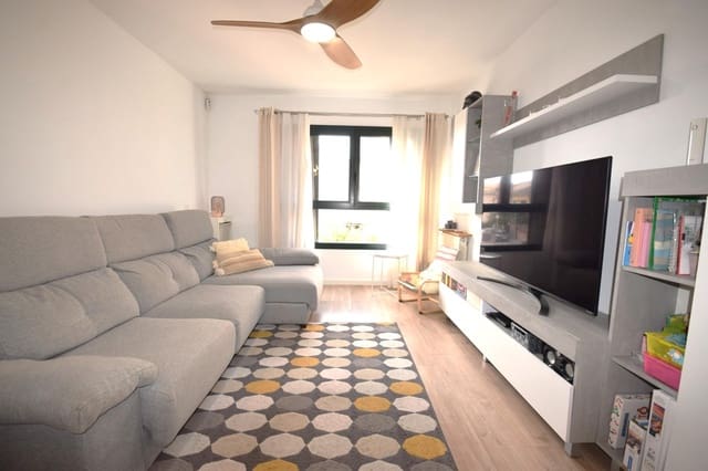 Piso de 3 habitaciones en El Pont d'Inca / Es Pont d'Inca, Marratxí en venta con garaje - 399.900 € (Ref: 9812317)