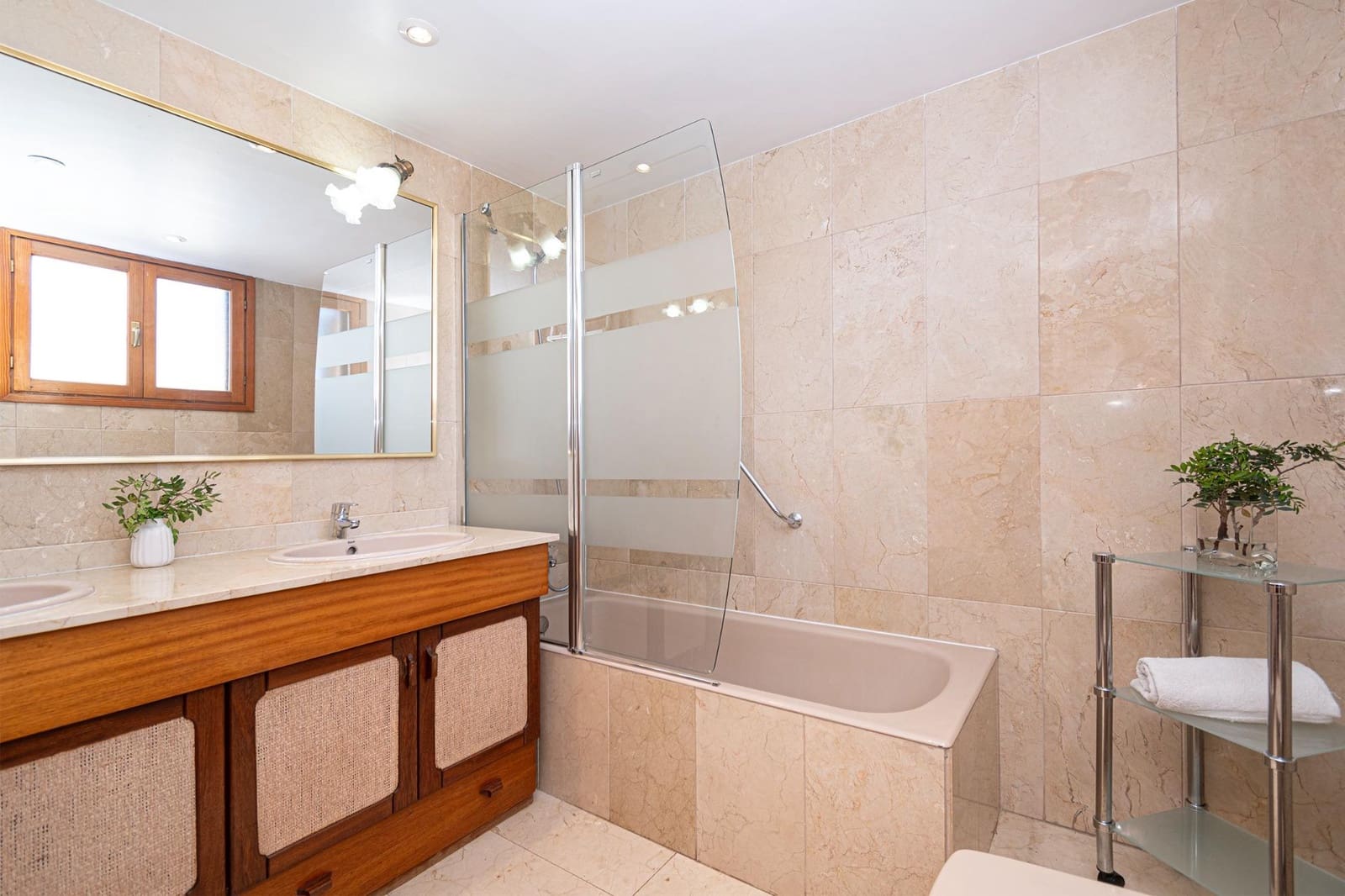5 sovrum Lägenhet till salu i Palma de Mallorca med garage - 1 220 000 € (Ref: 9843726)