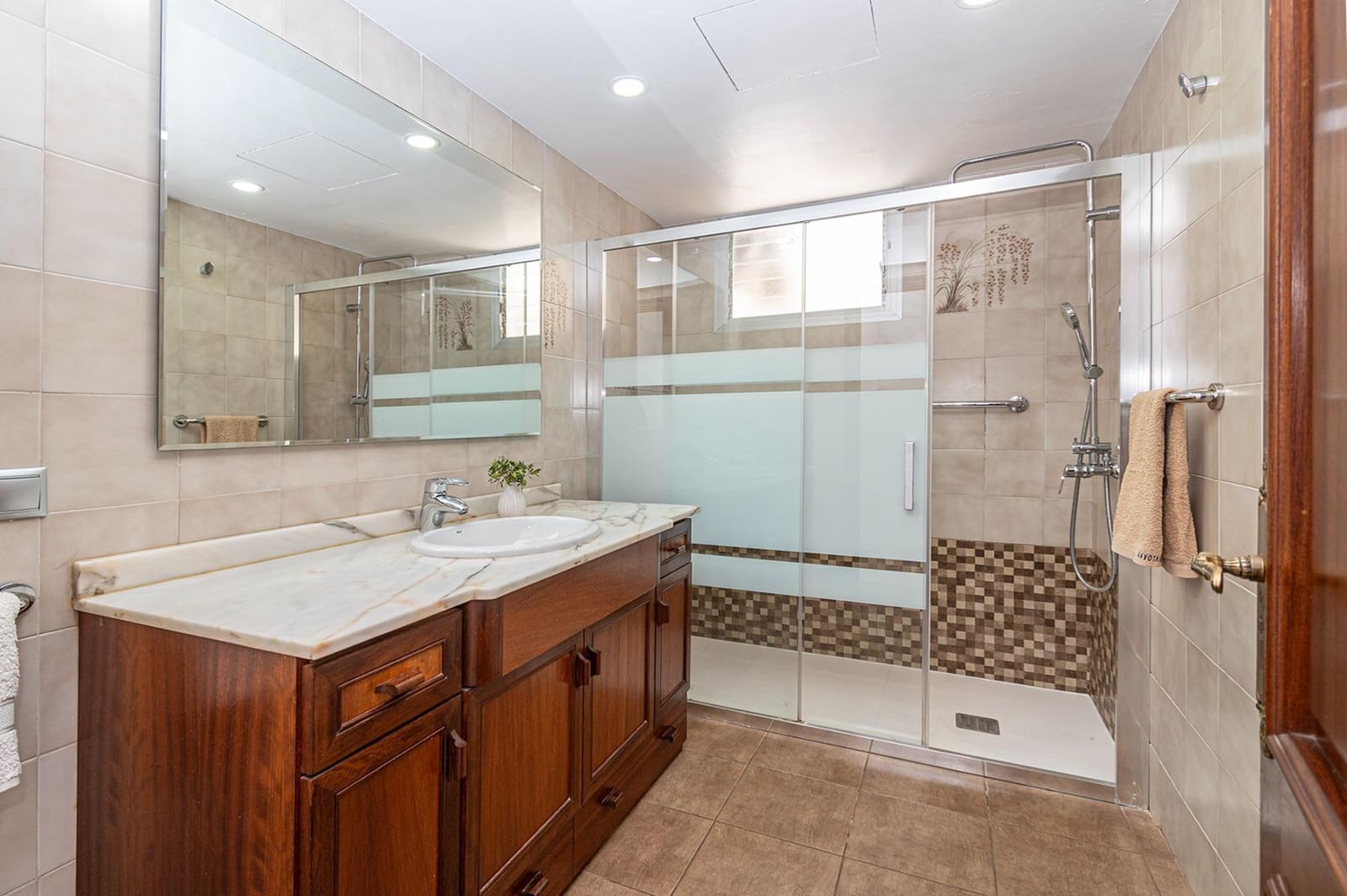 5 sovrum Lägenhet till salu i Palma de Mallorca med garage - 1 220 000 € (Ref: 9843726)