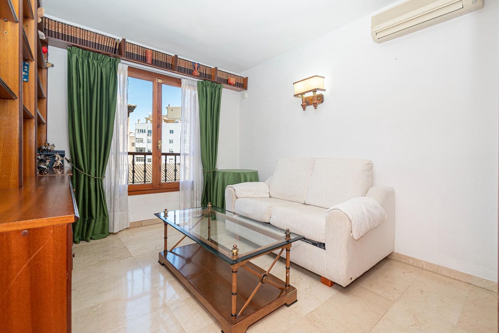 5 sovrum Lägenhet till salu i Palma de Mallorca med garage - 1 220 000 € (Ref: 9843726)