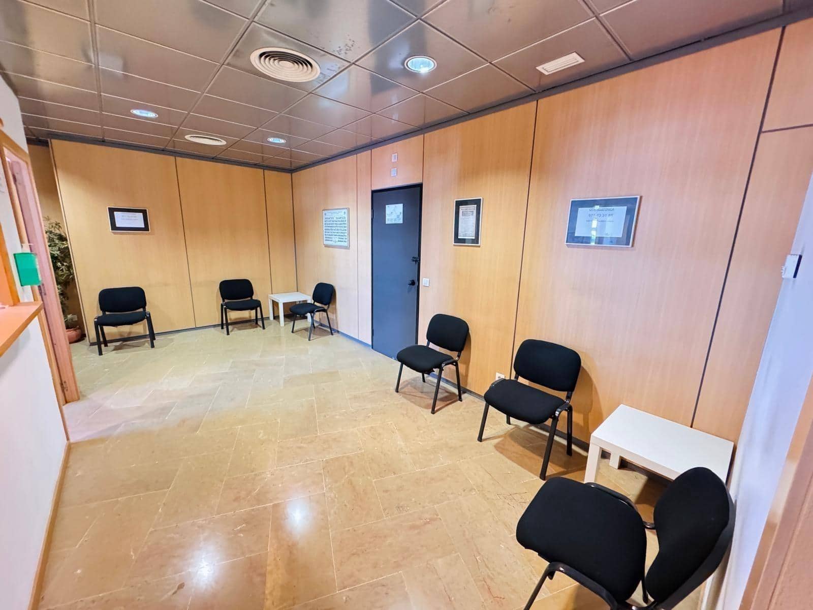3 Zimmer Büro zu verkaufen in Palma de Mallorca mit Garage - 318.000 € (Ref: 9860292)